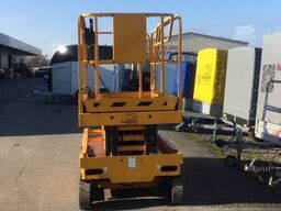 Haulotte Scherenbühne Compact 8 Sonderanhänger Mietgerät