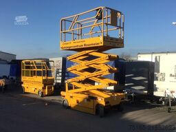 Haulotte Scherenbühne Compact 10 Sonderanhänger Mietgerät