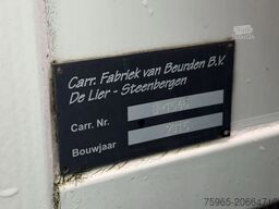 SCANIA P370 VAN BEURDEN ISOLATED BOX THERMO KING TAIL L