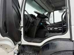 Iveco 340T45 Trakker 8x4 Palfinger / Swiss-Vehicle