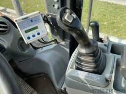 Hitachi ZW250-6