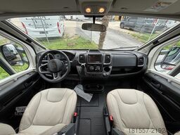 BÜRSTNER B66 TD IT 690 G Hubbett / Automatik
