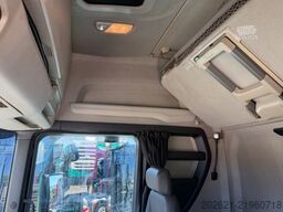 SCANIA S650 V8 4x2 Retarder 2x Tanks