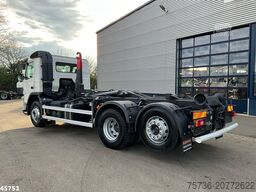 Volvo FM 410 6x2 haakarmsysteem