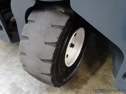 Combilift C4500 - TRIPLEX