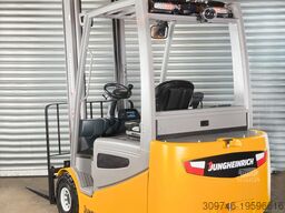 Jungheinrich EFG 425k - Service Neu - Batterie 83% - 5m Hub - 2,5t