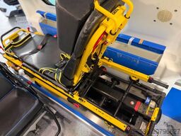 FORD Transit Custom 330 L2H2*KTW*RTW*KRANKENTRANSPORT