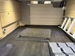 Adria Twin Plus 640 SGX Automatik, 140PS