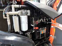 Kubota KX080
