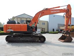 Hitachi ZX300