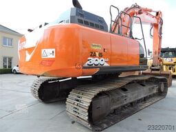 Hitachi ZX300