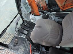 Hitachi ZX300