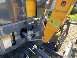 Berger Kraus BK1250KSR mit Kabine und Schwenkarm