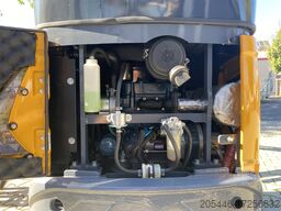 Berger Kraus BK1250KSR mit Kabine und Schwenkarm