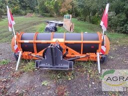 BUCHER Municipal LC30