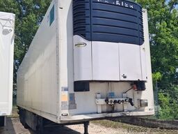 Schmitz Cargobull SKO24