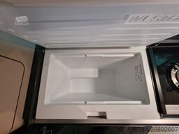 Mercedes Marco Polo 250d | Luxus-Camper Schlafplätze für2 | Küche + Aufstelldach