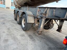 SCHWARZMÜLLER 3 Achs 28m³ Stahlmulde Liftachse