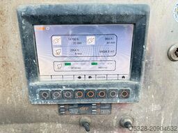 MERCEDES-BENZ Arocs 4148 PUMI CIFA MK25H 4 Arm 7m³ Trommel