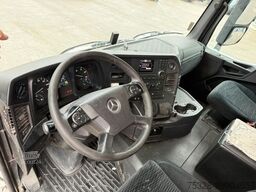 MERCEDES-BENZ Arocs 3540 8X4 BB 17m³ Muldenkipper hydr. Klappe