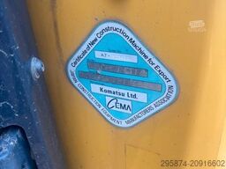 KOMATSU D65 WX-17 6 Wege Heckaufreißer ZS Klima 3m Trans