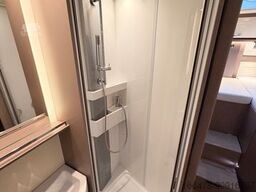 BÜRSTNER Lyseo TD 728 G Harmony *Einzelbetten-Hubbett*