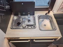 CHAUSSON 650 TITANIUM / -2026- / 165PS-8G. / AHK/ HUBBETT