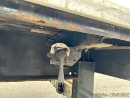 SCHWARZMüLLER PLATEAU-AUFLIEGER J SERIE