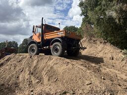 Mercedes-Benz Unimog u1600