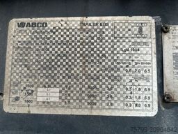 LANGENDORF ALU Kipp-Auflieger mit 3 Achsen ca. 28m³