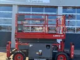 SkyJack SJ6832RT - 11,70m Diesel Scherenarbeitsbühne