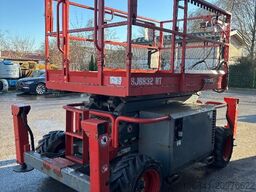 SkyJack SJ6832RT - 11,70m Diesel Scherenarbeitsbühne