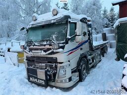 Volvo FM500 snow plough equipped tridem hook truck