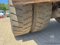 Renault G260 **BENNE-TIPPER**