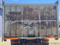 Renault G260 **BENNE-TIPPER**
