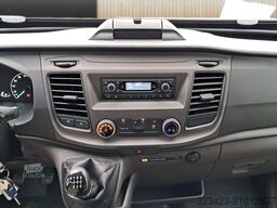 KARMANN Dexter 4x4 DE 570 AW Klima, RFK, El. Trittstufe