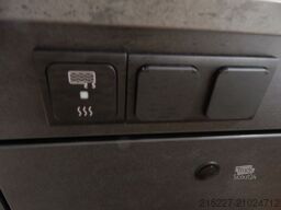 SUNLIGHT Camper Van Cliff 600 Adventure Edition Safety Pa