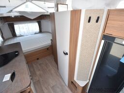 HYMER/ERIBA Eriba Touring 630 1600kg, Combi 4E, Bodentemp.