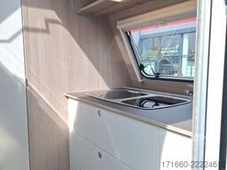 BÜRSTNER Premio Plus 410 TS SAT/ TV / Markise
