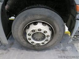 MERCEDES-BENZ 1824 L Koffer 7.2 Seitentür  LBW 2t Kamera