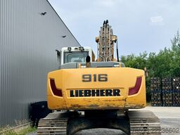 Liebherr R 916