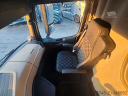 MERCEDES-BENZ ACTROS 1853 *TOP*ACC* GIGASPACE * LOHR * 2X TANK