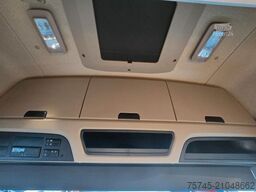 MERCEDES-BENZ ACTROS 1853 *TOP*ACC* GIGASPACE * LOHR * 2X TANK