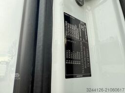 MERCEDES-BENZ Actros2540/6x2/81TK/Fahrschule/TÜV/deswehr