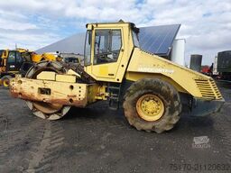Bomag BW 225 D-3 / 2001 / nur 3.824h! / Variocontrol