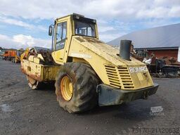 Bomag BW 225 D-3 / 2001 / nur 3.824h! / Variocontrol