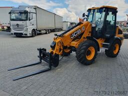 JCB TM 220 SV C / Neufahrzeug / Teleskop / Gabel