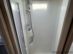 RAPIDO F 666 | *Face2Face, Automatik, Einzelbetten*