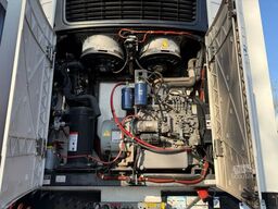 Van Hool Moeyerson Side doors/Seitenturen Carrier Vector...