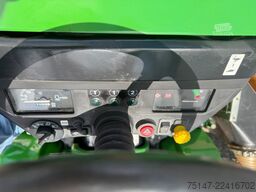 John Deere 4100 Allrad Frontlader Mähwerk Sammler